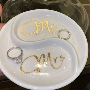 Mr&Mrs Ring Dish